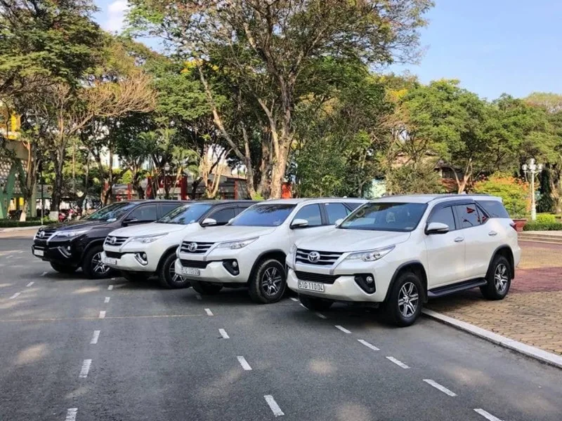 Thuê xe đi Đà Lạt 2 ngày 1 đêm giá bao nhiêu